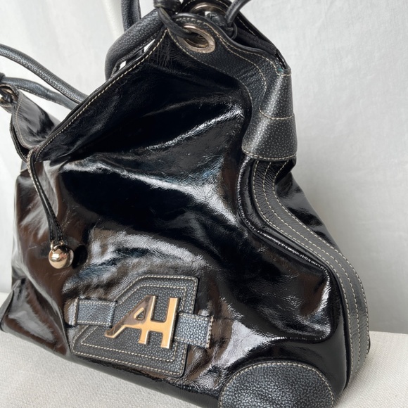 Anya Hindmarch giant tote/shoulder bag/shopper, patent leather, EUC. - Picture 4 of 16